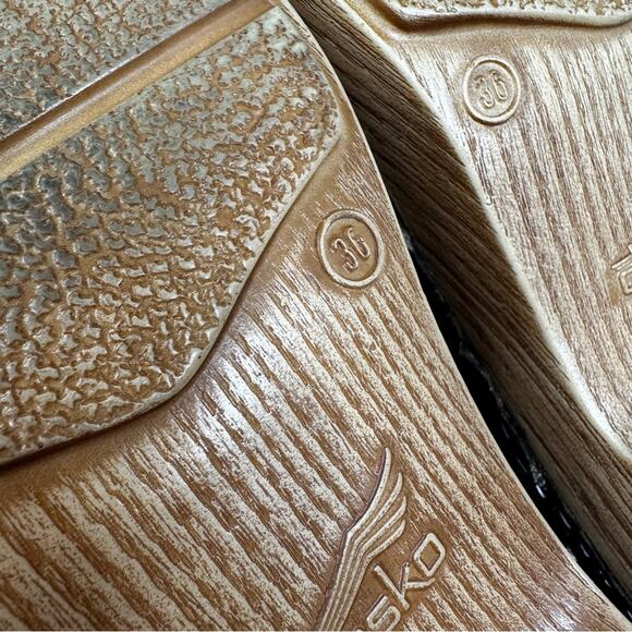 Dansko Marisol Snake Print Brown Leather Clogs Womens 36/ US 6-6.5 - Picture 7 of 12